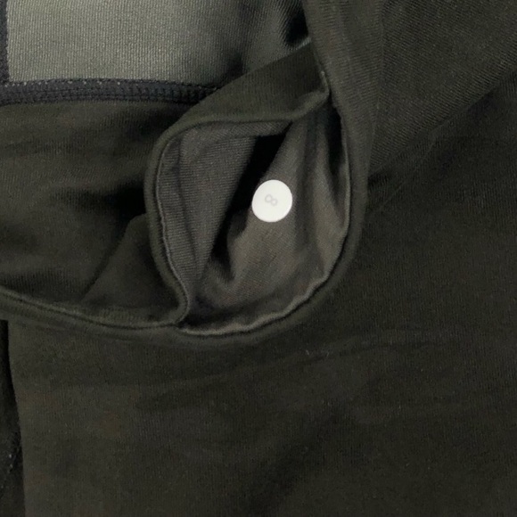 Lululemon Savasana Camo Capri Legging - Picture 3 of 4